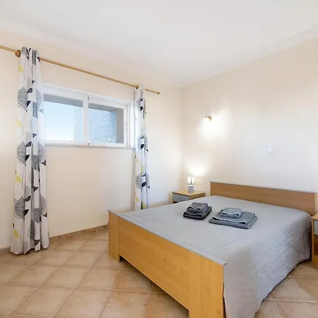 Caravela * Lagos